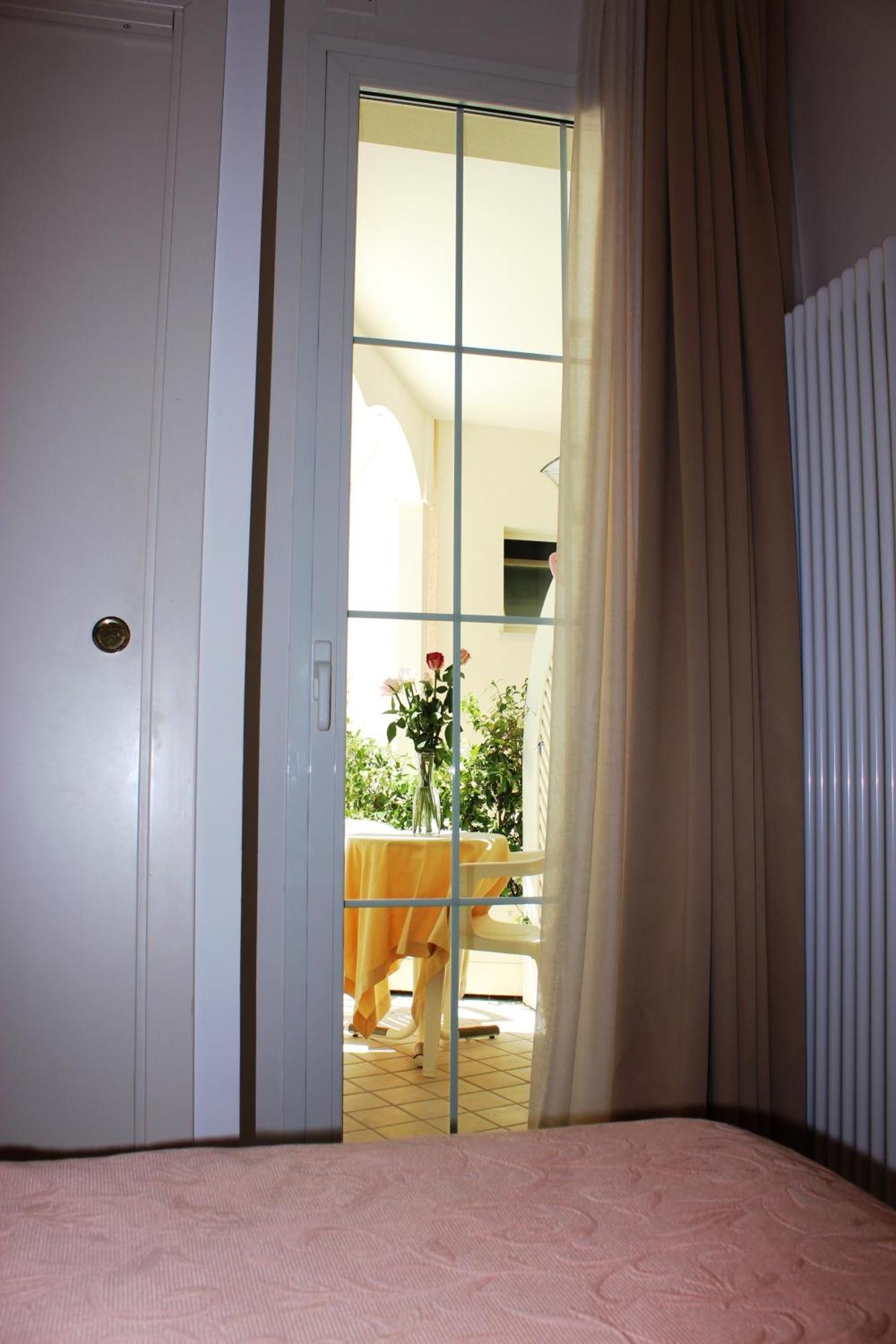 Sirena Boutique Hotel Gabicce Mare Cameră foto
