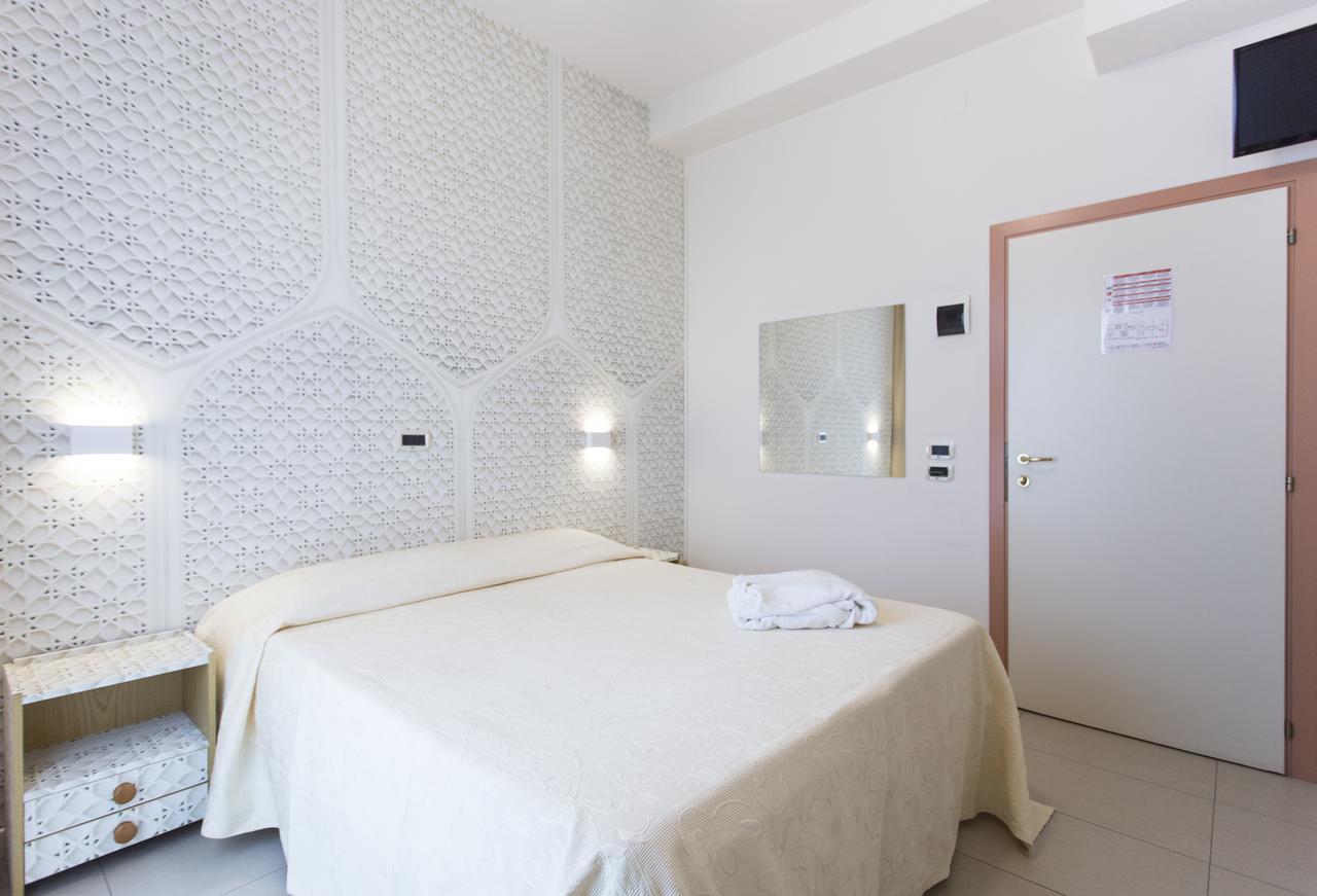 Sirena Boutique Hotel Gabicce Mare Exterior foto